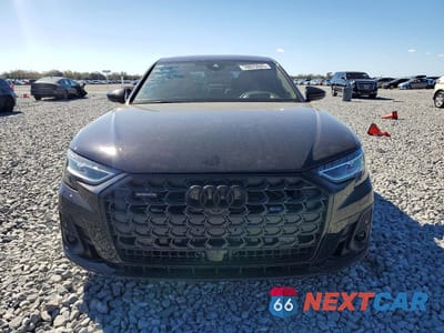 Piąte zdjęcie samochodu w środku: 2024 AUDI A8 L VIN:WAULDAF80RN001263 - miniatura