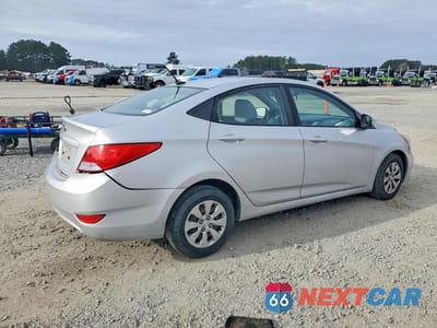 Trzecie zdjęcie samochodu z tyłu: 2017 HYUNDAI ACCENT SE VIN:KMHCT4AEXHU306984 - miniatura