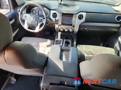 Zdjęcie 8 z 12 samochodu: 2015 TOYOTA TUNDRA SR5 VIN:5TFUY5F10FX478748 - miniatura