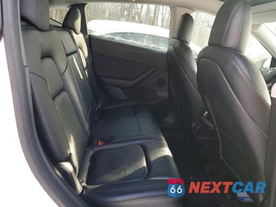 Zdjęcie 10 z 12 samochodu: 2022 TESLA MODEL Y VIN:7SAYGDEF4NF318699 - miniatura