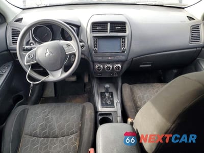 Zdjęcie 8 z 11 samochodu: 2021 MITSUBISHI OUTLANDER SPORT ES VIN:JA4APUAU0MU036613 - miniatura