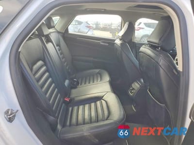 Zdjęcie 10 z 13 samochodu: 2020 FORD FUSION SEL VIN:3FA6P0CD5LR131827 - miniatura