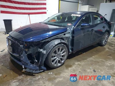 2024 MAZDA 3 PREFERRED 3MZBPACM3RM404779 - główne zdjęcie licytacji z USA - miniatura