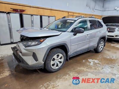 2021 TOYOTA RAV4 LE 2T3F1RFV4MC168340 - główne zdjęcie licytacji z USA - miniatura