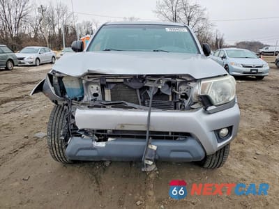 Piąte zdjęcie samochodu w środku: 2014 TOYOTA TACOMA PRERUNNER V6 VIN:5TFJU4GN2EX060362 - miniatura