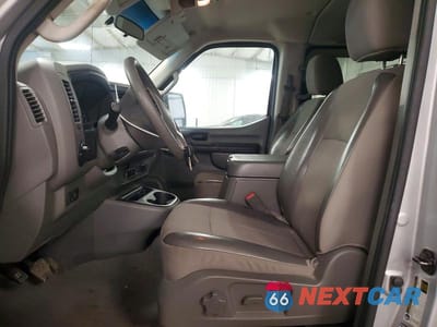 Zdjęcie 7 z 12 samochodu: 2015 NISSAN NV 3500 S VIN:5BZAF0AA2FN851223 - miniatura