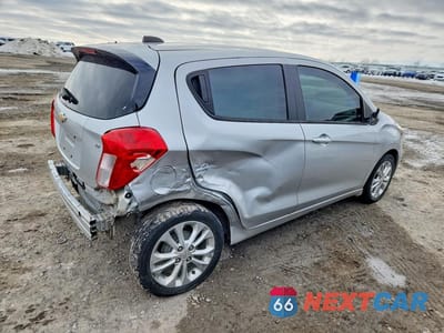 Trzecie zdjęcie samochodu z tyłu: 2021 CHEVROLET SPARK 1LT VIN:KL8CD6SA0MC731616 - miniatura