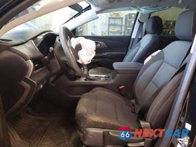 Zdjęcie 7 z 13 samochodu: 2021 CHEVROLET TRAVERSE LS VIN:1GNERFKW4MJ246475 - miniatura