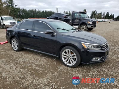 Czwarte zdjęcie samochodu z boku: 2018 VOLKSWAGEN PASSAT SE VIN:1VWBA7A35JC029157 - miniatura