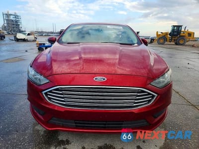 Piąte zdjęcie samochodu w środku: 2018 FORD FUSION SE VIN:3FA6P0HD0JR238418 - miniatura