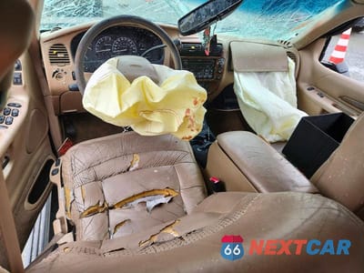 Zdjęcie 8 z 13 samochodu: 1999 FORD EXPLORER VIN:1FMZU35P4XZB35972 - miniatura