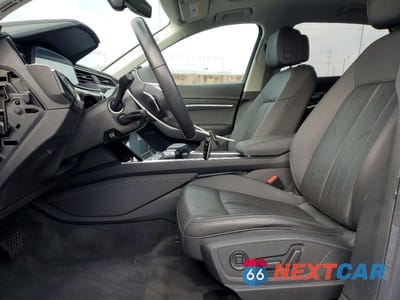 Zdjęcie 7 z 12 samochodu: 2024 AUDI Q8 E-TRON PREMIUM PLUS VIN:WA15AAGE3RB011421 - miniatura