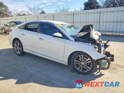 Czwarte zdjęcie samochodu z boku: 2019 HYUNDAI SONATA LIMITED VIN:5NPE34AF7KH746765 - miniatura