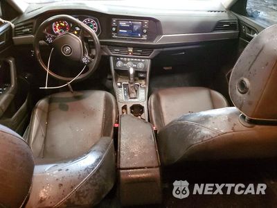 Zdjęcie 8 z 11 samochodu: 2019 VOLKSWAGEN JETTA S VIN:3VWC57BU9KM154811 - miniatura