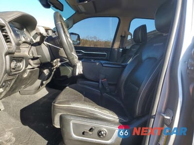 Zdjęcie 7 z 12 samochodu: 2019 RAM 1500 LARAMIE VIN:1C6SRFJT1KN523308 - miniatura