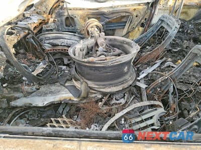 Zdjęcie 7 z 11 samochodu: 2011 BMW 335 IS VIN:WBAKG1C58BE618039 - miniatura