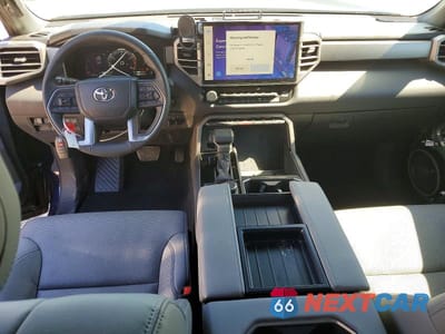 Zdjęcie 8 z 11 samochodu: 2025 TOYOTA TUNDRA CREWMAX LIMITED VIN:5TFJA5DB3SX263765 - miniatura