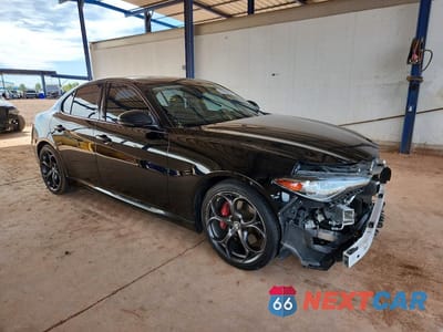 Czwarte zdjęcie samochodu z boku: 2019 ALFA ROMEO GIULIA VIN:ZARFAMAN9K7609788 - miniatura