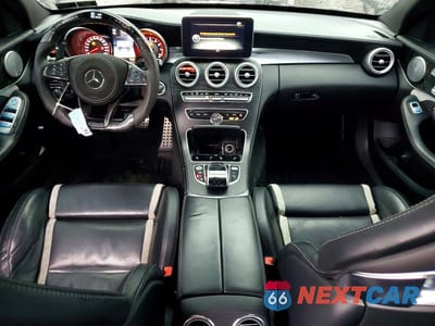 Zdjęcie 8 z 12 samochodu: 2016 MERCEDES-BENZ C 63 AMG-S VIN:55SWF8HB9GU100007 - miniatura