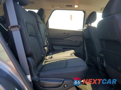 Zdjęcie 11 z 13 samochodu: 2025 NISSAN PATHFINDER SV VIN:5N1DR3BCXSC237057 - miniatura