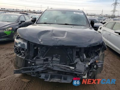 Piąte zdjęcie samochodu w środku: 2019 JEEP GRAND CHEROKEE LAREDO VIN:1C4RJFAG7KC590198 - miniatura