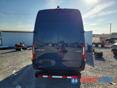 Zdjęcie 6 z 13 samochodu: 2019 MERCEDES BENZ SPRINTER 2500 DELIVERY VAN VIN:WD4PF0CD5KP089186 - miniatura