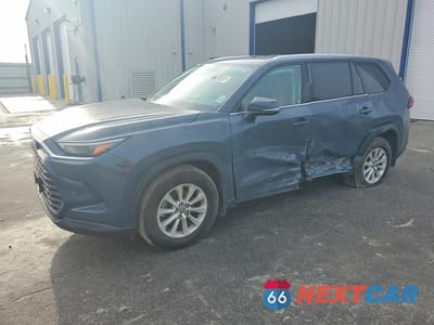 2024 TOYOTA GRAND HIGHLANDER XLE 5TDAAAB59RS027806 - główne zdjęcie licytacji z USA - miniatura