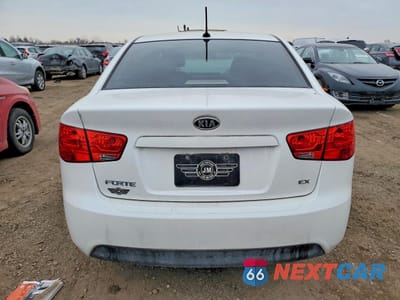 Zdjęcie 6 z 12 samochodu: 2012 KIA FORTE EX VIN:KNAFU4A21C5575220 - miniatura