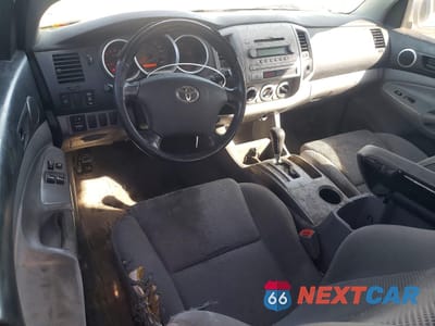 Zdjęcie 8 z 14 samochodu: 2005 TOYOTA TACOMA PRERUNNER V6 VIN:5TETU62N65Z110975 - miniatura