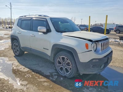 Czwarte zdjęcie samochodu z boku: 2018 JEEP RENEGADE LIMITED VIN:ZACCJBDBXJPG75979 - miniatura