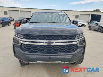 Piąte zdjęcie samochodu w środku: 2023 CHEVROLET TAHOE K1500 VIN:1GNSKLED9PR180446 - miniatura