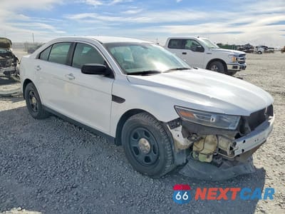 Czwarte zdjęcie samochodu z boku: 2017 FORD TAURUS POLICE INTERCEPTOR VIN:1FAHP2L88HG145646 - miniatura