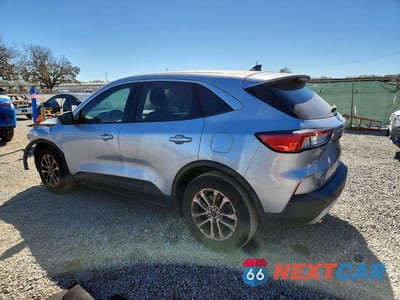 Drugie zdjęcie samochodu z przodu: 2022 FORD ESCAPE SE VIN:1FMCU0G68NUB61672 - miniatura