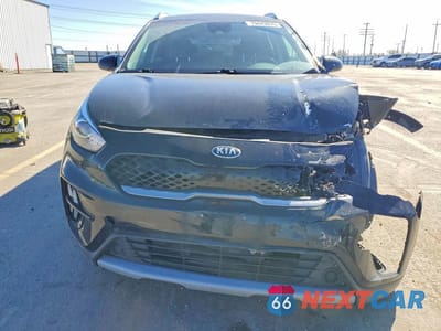Piąte zdjęcie samochodu w środku: 2020 KIA NIRO LXS VIN:KNDCB3LC4L5374472 - miniatura