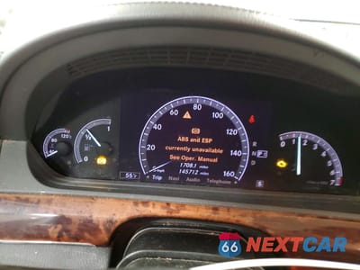 Zdjęcie 9 z 13 samochodu: 2007 MERCEDES-BENZ S 550 VIN:WDDNG71XX7A063297 - miniatura