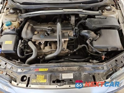 Zdjęcie 11 z 12 samochodu: 2004 VOLVO S60 2.5T VIN:YV1RH59H642365387 - miniatura