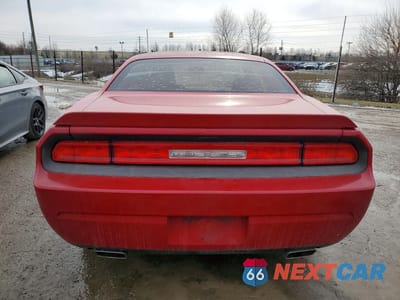 Zdjęcie 6 z 12 samochodu: 2012 DODGE CHALLENGER SXT VIN:2C3CDYAG8CH294683 - miniatura