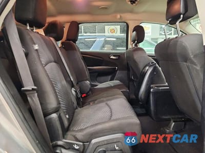 Zdjęcie 10 z 12 samochodu: 2016 DODGE JOURNEY SE VIN:3C4PDDAG5GT135896 - miniatura