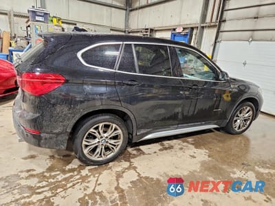 Trzecie zdjęcie samochodu z tyłu: 2018 BMW X1 XDRIVE28I VIN:WBXHT3C35J5L25476 - miniatura