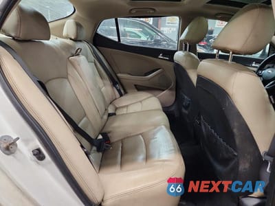 Zdjęcie 10 z 12 samochodu: 2013 KIA OPTIMA EX VIN:5XXGN4A72DG245325 - miniatura