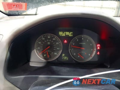 Zdjęcie 9 z 14 samochodu: 2005 VOLVO V50 T5 VIN:YV1MJ682852076952 - miniatura