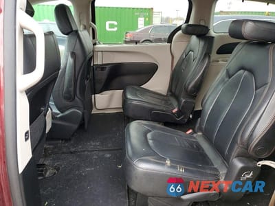 Zdjęcie 10 z 11 samochodu: 2017 CHRYSLER PACIFICA TOURING L VIN:2C4RC1BG7HR583893 - miniatura