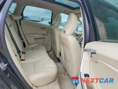 Zdjęcie 10 z 11 samochodu: 2016 VOLVO XC60 T5 PREMIER VIN:YV440MDK5G2840985 - miniatura