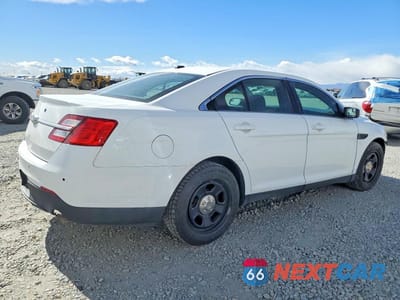 Trzecie zdjęcie samochodu z tyłu: 2017 FORD TAURUS POLICE INTERCEPTOR VIN:1FAHP2L88HG145646 - miniatura