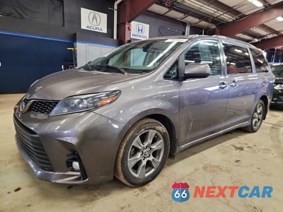 2020 TOYOTA SIENNA SE 5TDEZ3DC8LS235653 - główne zdjęcie licytacji z USA - miniatura