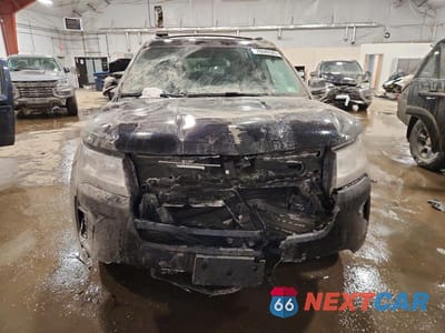 Piąte zdjęcie samochodu w środku: 2019 FORD EXPLORER LIMITED VIN:1FM5K8FH7KGA02930 - miniatura