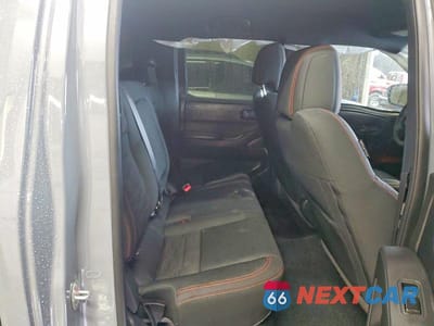 Zdjęcie 10 z 12 samochodu: 2026 NISSAN FRONTIER PRO-4X VIN:1N6ED1EK8TN610520 - miniatura