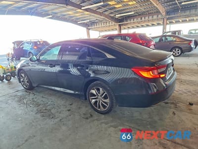 Drugie zdjęcie samochodu z przodu: 2018 HONDA ACCORD LX VIN:1HGCV1F12JA070455 - miniatura
