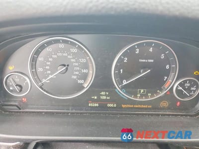 Zdjęcie 9 z 12 samochodu: 2015 BMW 528 XI VIN:WBA5A7C54FD623333 - miniatura