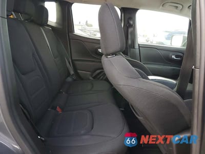 Zdjęcie 10 z 11 samochodu: 2022 JEEP RENEGADE LATITUDE VIN:ZACNJDB1XNPN61353 - miniatura